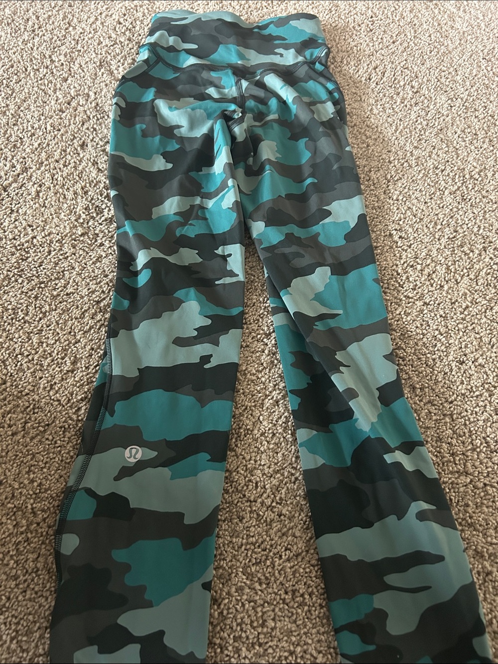 lululemon teal Camo Leggings